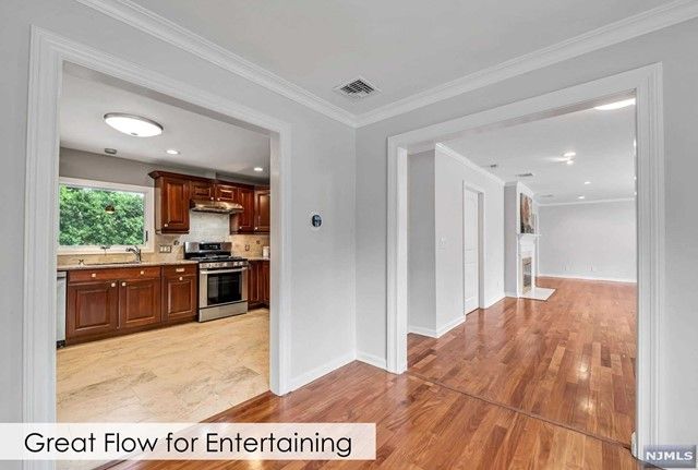 581 Highland Avenue, Ridgewood, NJ 07450