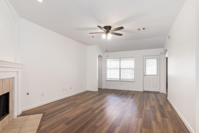 32350 Cross Spring Park Lane, Conroe, TX 77385