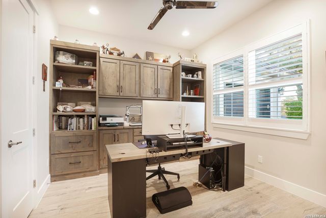 34840 Thanksgiving Trail, Bulverde, TX 78163