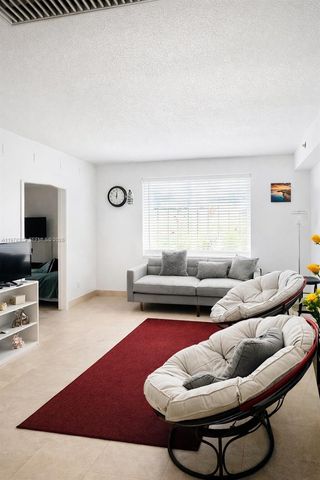 1300 Pennsylvania Ave 109, Miami Beach, FL 33139