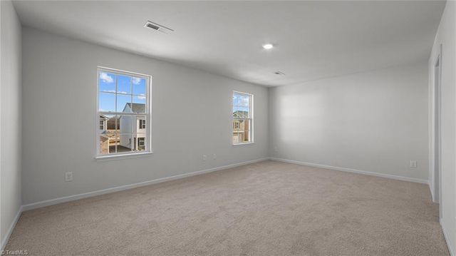 635 Beechwood Circle, Thomasville, NC 27360