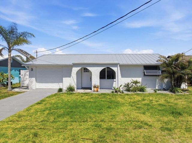 13902 BARNARD AVENUE, Hudson, FL 34667