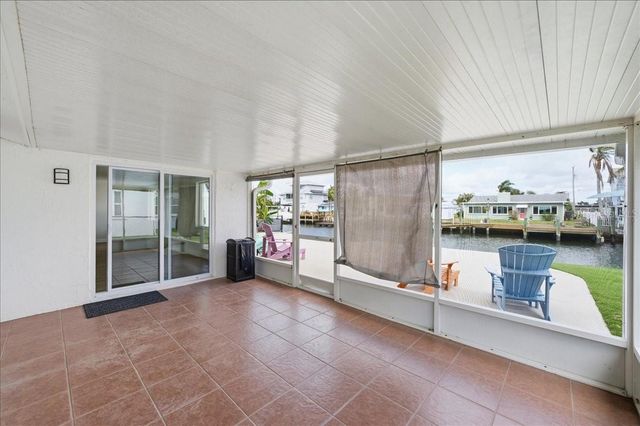 13902 BARNARD AVENUE, Hudson, FL 34667