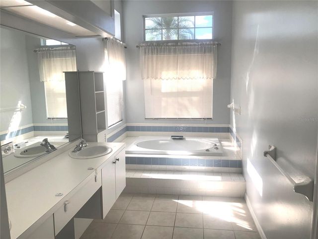 6759 HICKORY HAMMOCK CIRCLE, Bradenton, FL 34202