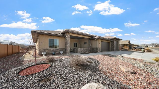 1295 Eagle Way, Fruita, CO 81521