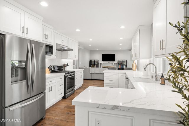 128 Bluefield Avenue, Newbury Park, CA 91320