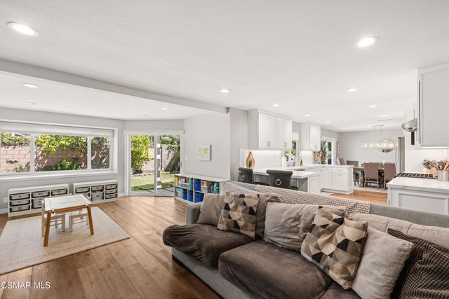 128 Bluefield Avenue, Newbury Park, CA 91320