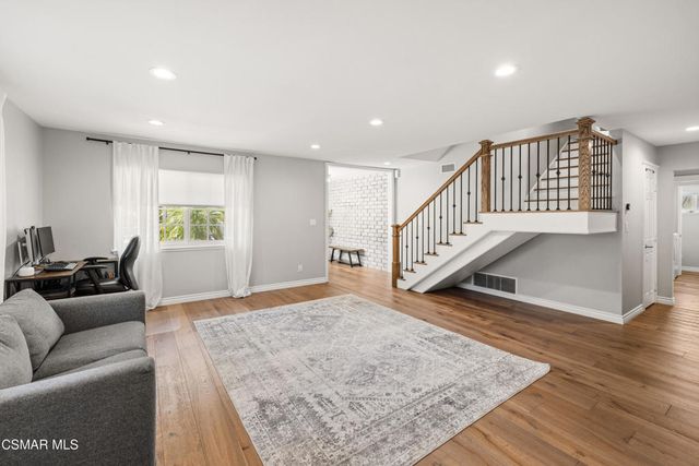 128 Bluefield Avenue, Newbury Park, CA 91320