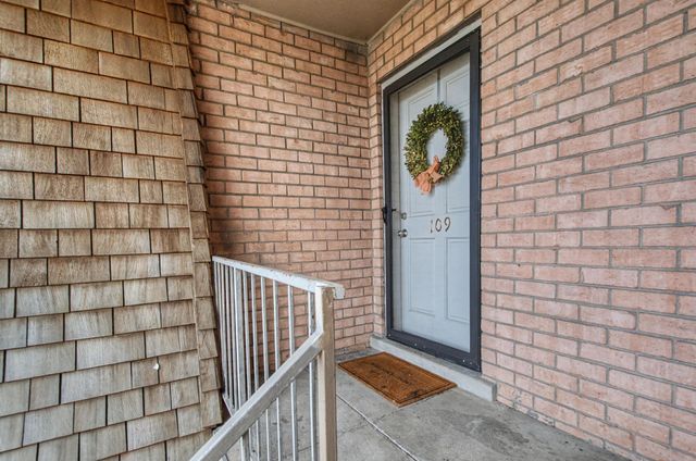 3000 Hillsboro Pike Apt 109, Nashville, TN 37215