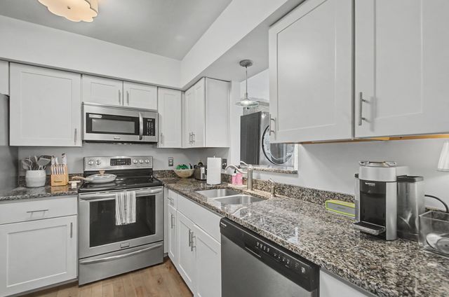 3000 Hillsboro Pike Apt 109, Nashville, TN 37215