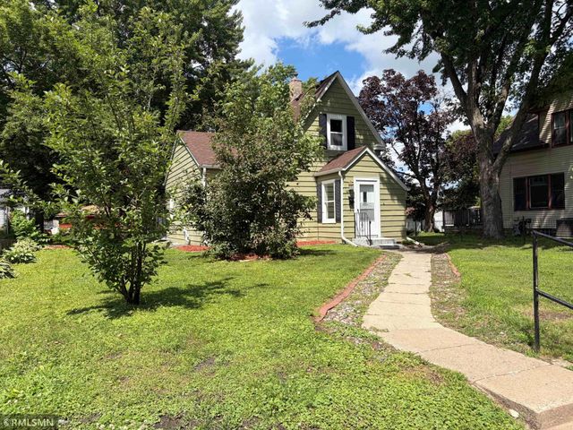 4219 Fremont Avenue N, Minneapolis, MN 55412