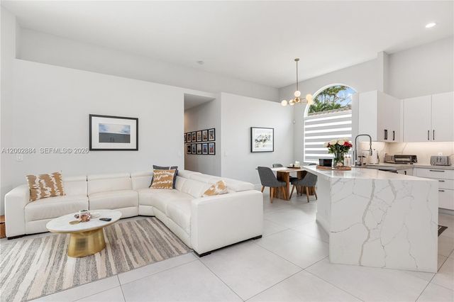 2614 Oakbrook Ct 2614, Weston, FL 33332