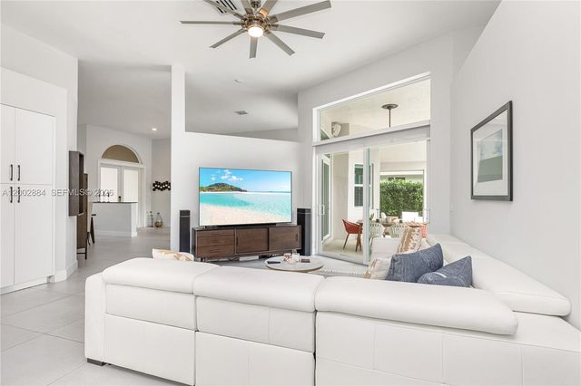 2614 Oakbrook Ct 2614, Weston, FL 33332