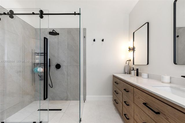 2614 Oakbrook Ct 2614, Weston, FL 33332