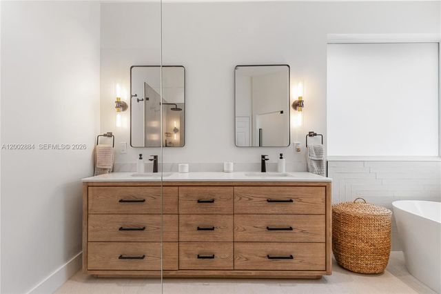 2614 Oakbrook Ct 2614, Weston, FL 33332