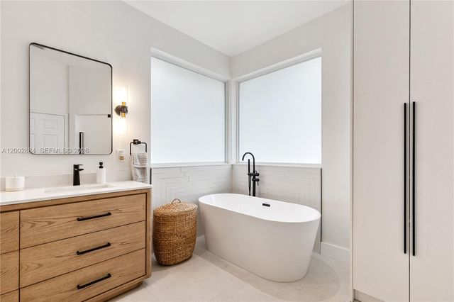 2614 Oakbrook Ct 2614, Weston, FL 33332