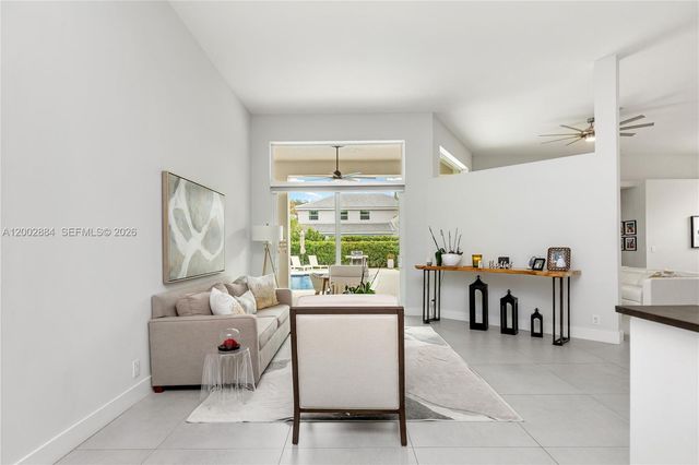 2614 Oakbrook Ct 2614, Weston, FL 33332