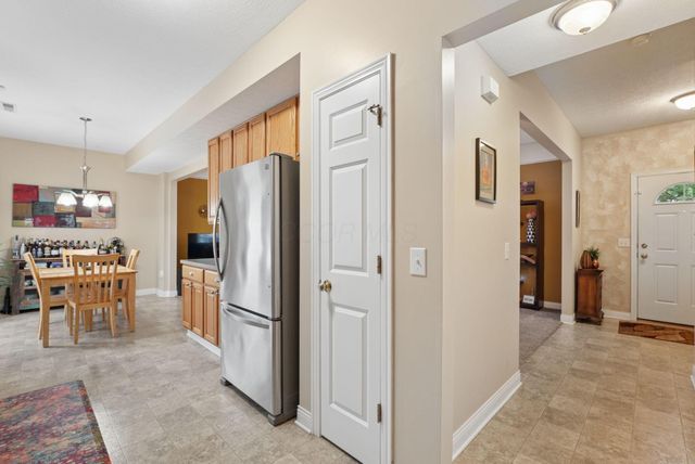 7249 Alma Terrace Drive, New Albany, OH 43054