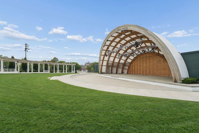 7249 Alma Terrace Drive, New Albany, OH 43054
