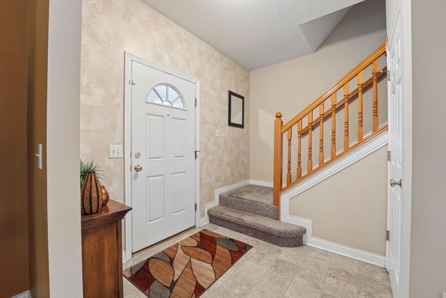 7249 Alma Terrace Drive, New Albany, OH 43054