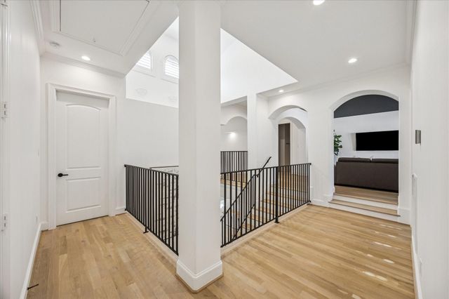 6016 Feagan Street, Houston, TX 77007