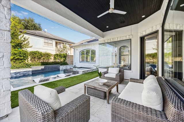 6016 Feagan Street, Houston, TX 77007