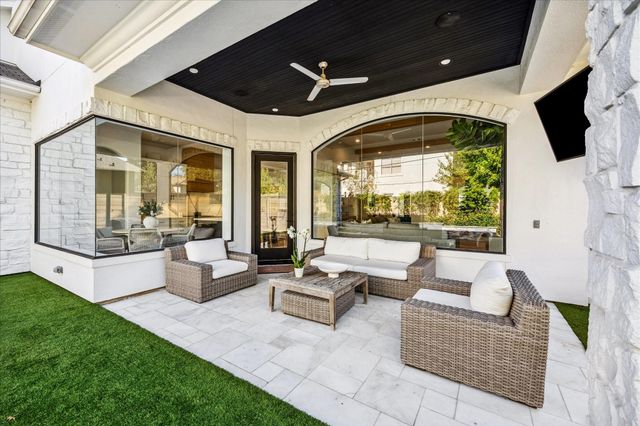 6016 Feagan Street, Houston, TX 77007