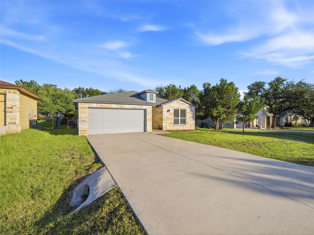 21709 Crystal WAY, Lago Vista, TX 78645