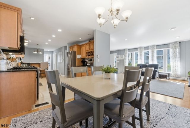 21 Monhegon Ave, Rockaway Twp., NJ 07866