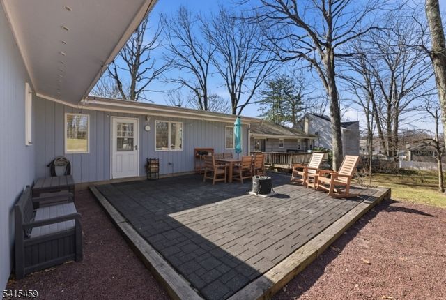 21 Monhegon Ave, Rockaway Twp., NJ 07866