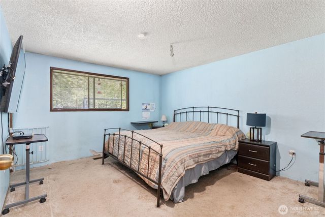 27404 93rd Ave Court E, Graham, WA 98338
