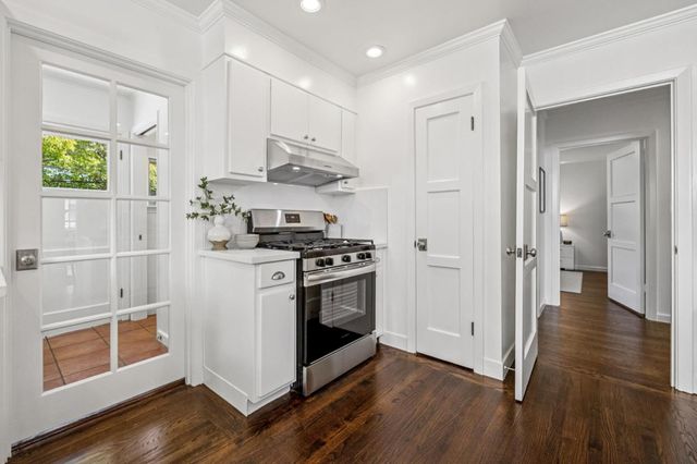 1636 Marco Polo Way, Burlingame, CA 94010