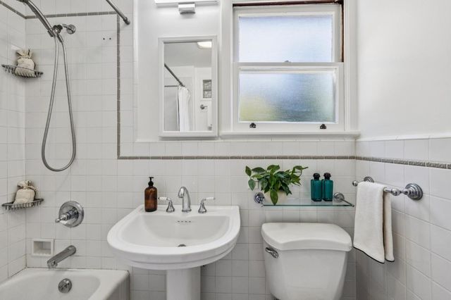 1636 Marco Polo Way, Burlingame, CA 94010
