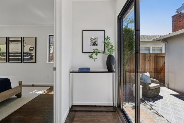 1636 Marco Polo Way, Burlingame, CA 94010