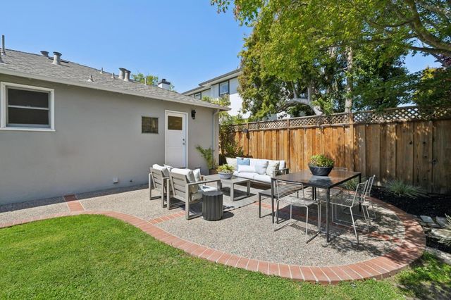 1636 Marco Polo Way, Burlingame, CA 94010