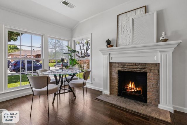 1636 Marco Polo Way, Burlingame, CA 94010