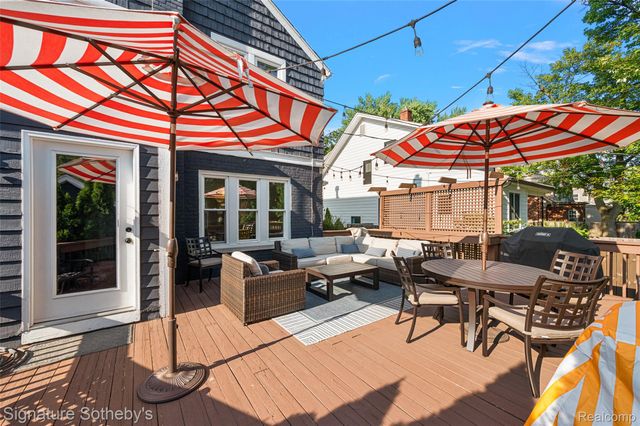291 W Drayton Street, Ferndale, MI 48220