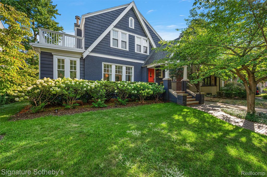 291 W Drayton Street, Ferndale, MI 48220