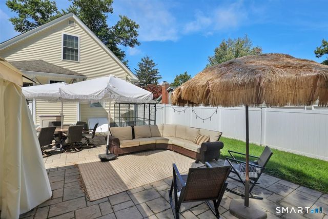 230 Farm Hill Road, Middletown, CT 06457