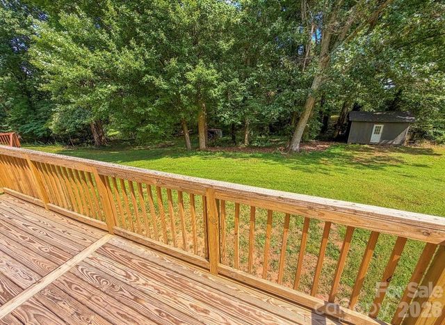 130 Powder Horn Road, Mooresville, NC 28115