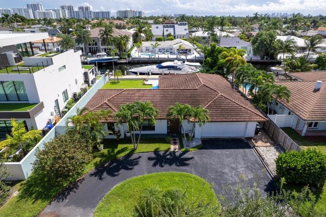 3080 NE 43rd Street, Fort Lauderdale, FL 33308