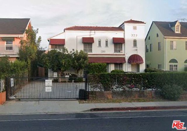 727 Crenshaw Boulevard, Los Angeles, CA 90005