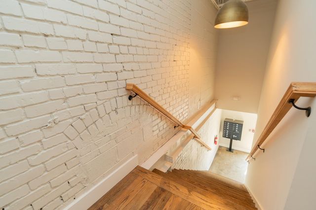 614 E Main St # 204, Chattanooga, TN 37408