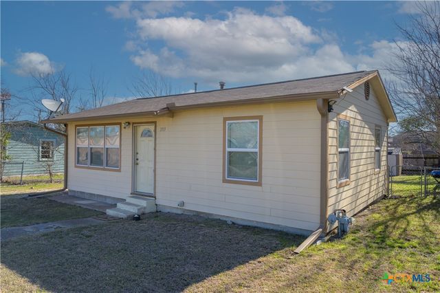203 Allen Street, Copperas Cove, TX 76522