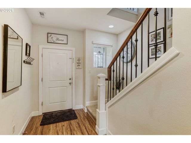 15823 Se Basalt Ct, Damascus, OR 97089