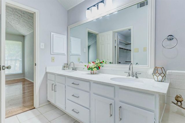 3518 Pecan Point Drive, Sugar Land, TX 77478