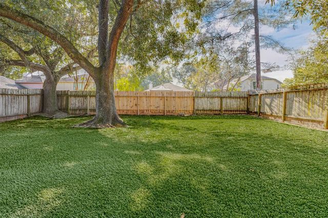 3518 Pecan Point Drive, Sugar Land, TX 77478