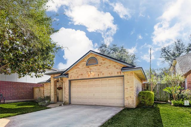 3518 Pecan Point Drive, Sugar Land, TX 77478