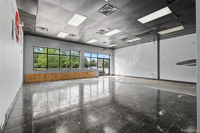 33970 Van Born Road, Wayne, MI 48184
