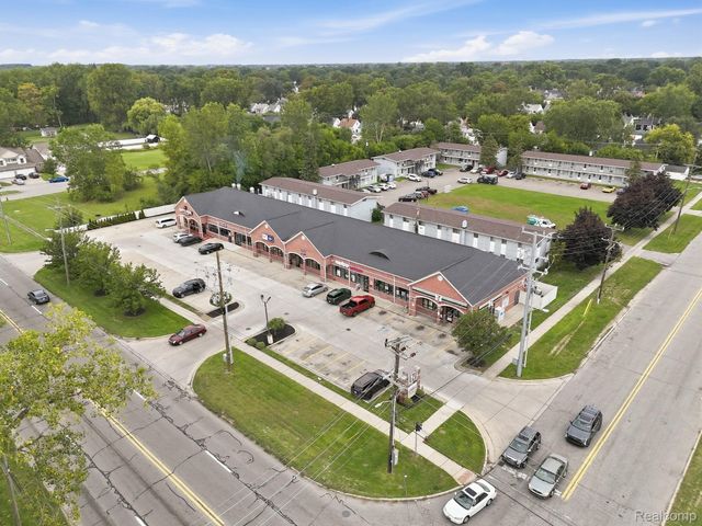 33970 Van Born Road, Wayne, MI 48184